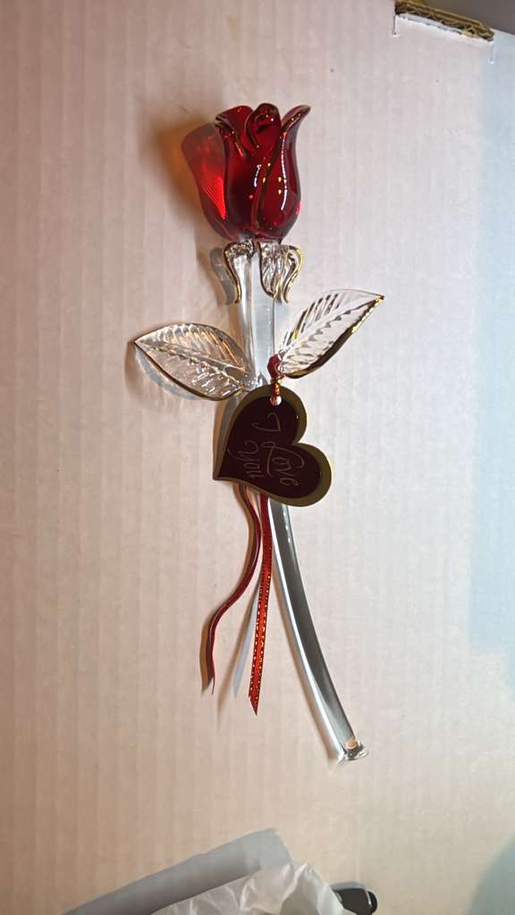 Red Rose Glass Figurine | Handcrafted Romantic Anniversary Collectible Display Gift