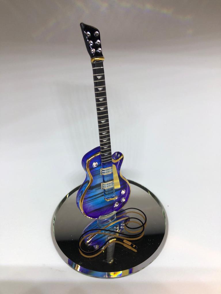 Classic Guitar Figurine, Handcrafted Purple Guitar, Handmade Gift Ideas, Home Decoration