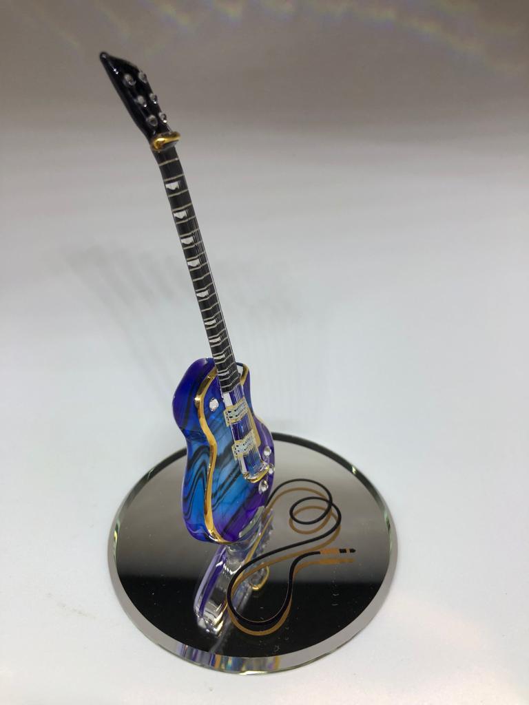 Classic Guitar Figurine, Handcrafted Purple Guitar, Handmade Gift Ideas, Home Decoration