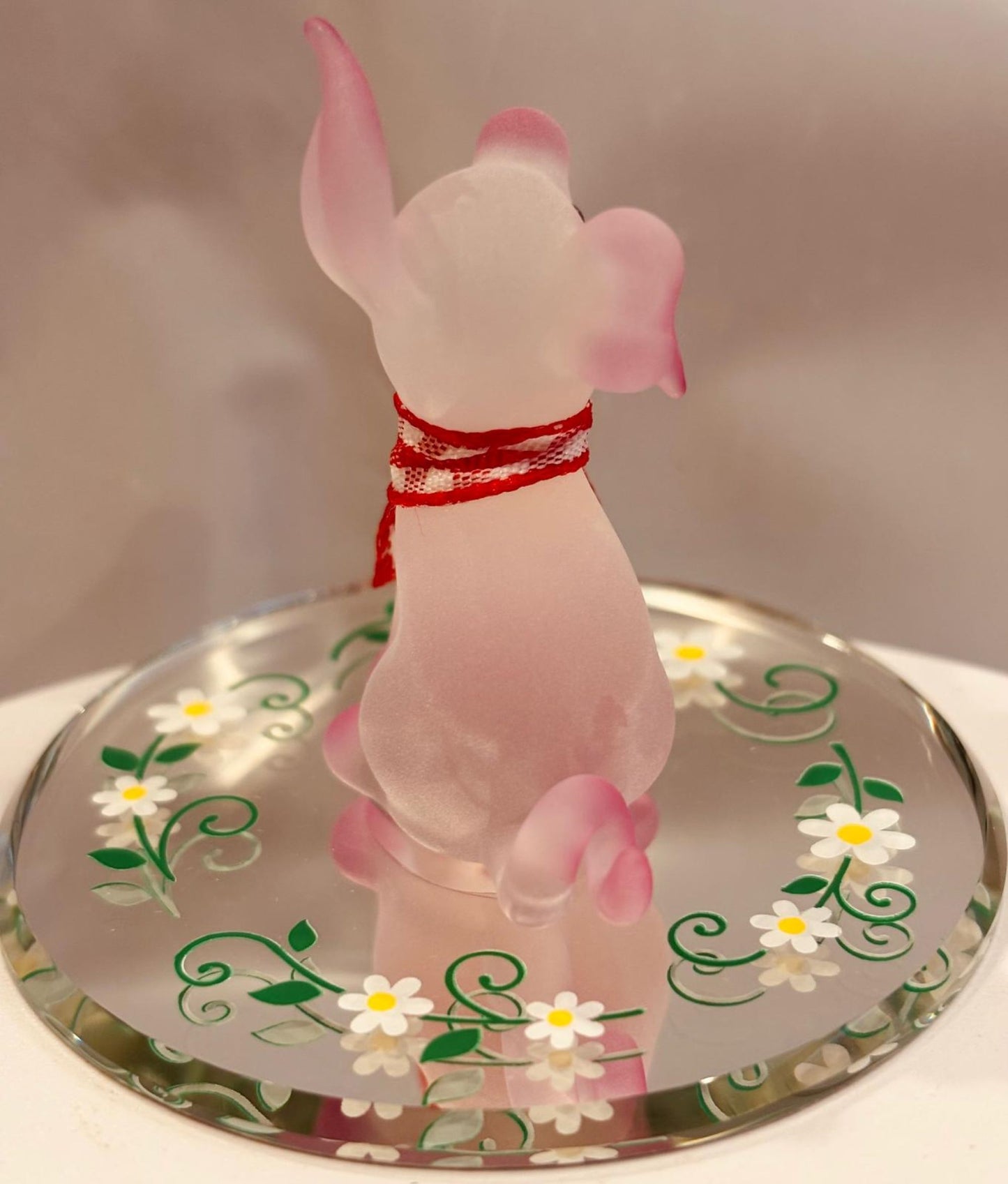Pretty Pink Pig Figurine Handcrafted Glass Farm Animal Collectible with Crystals