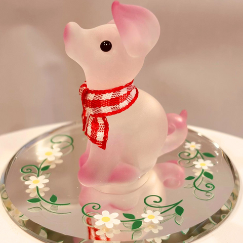 Pretty Pink Pig Figurine Handcrafted Glass Farm Animal Collectible with Crystals