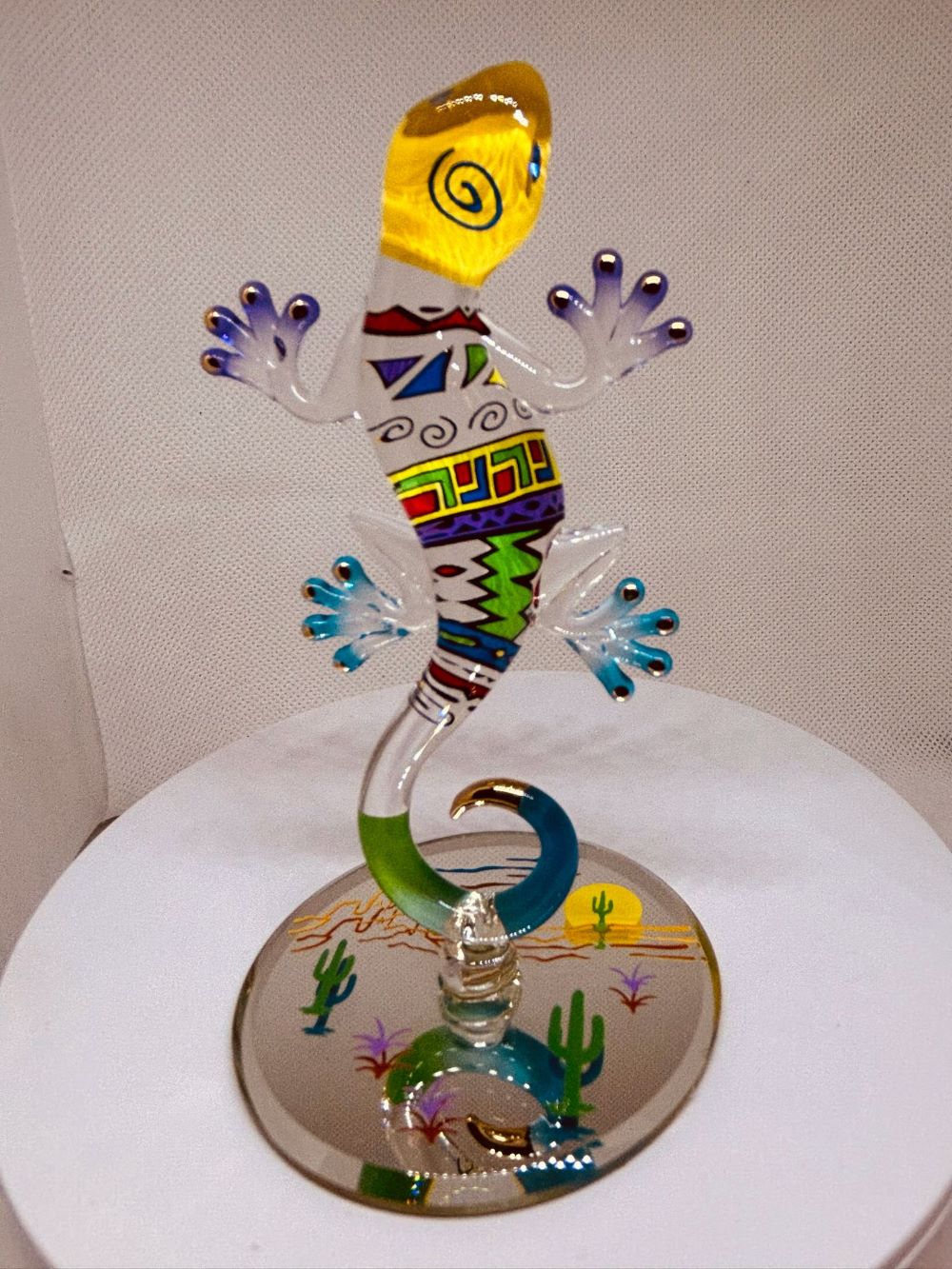 Climbing Gecko Figurine | Handcrafted Colorful Glass Lizard Art Decor