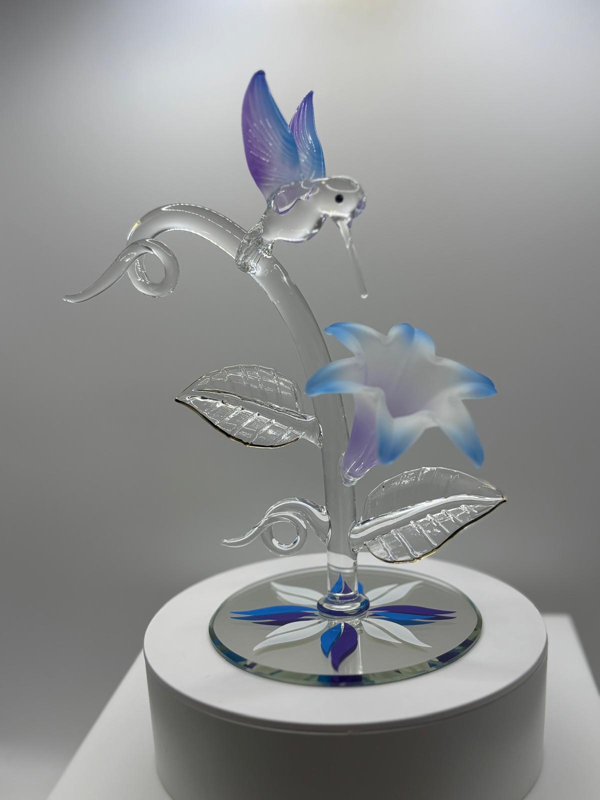 Hummingbird Glass Sculpture with Lily – Handcrafted Home Decor Gift