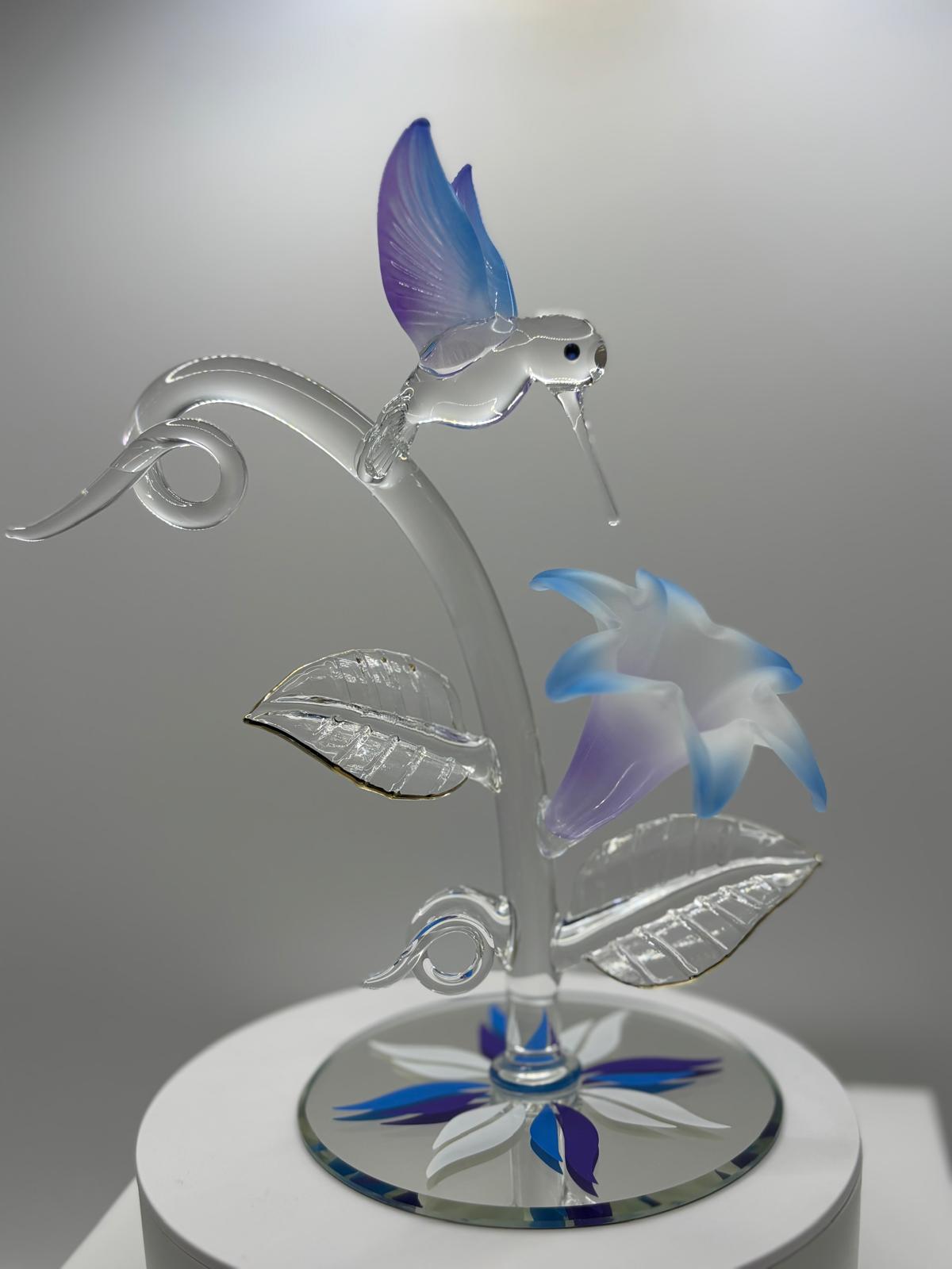 Hummingbird Glass Sculpture with Lily – Handcrafted Home Decor Gift