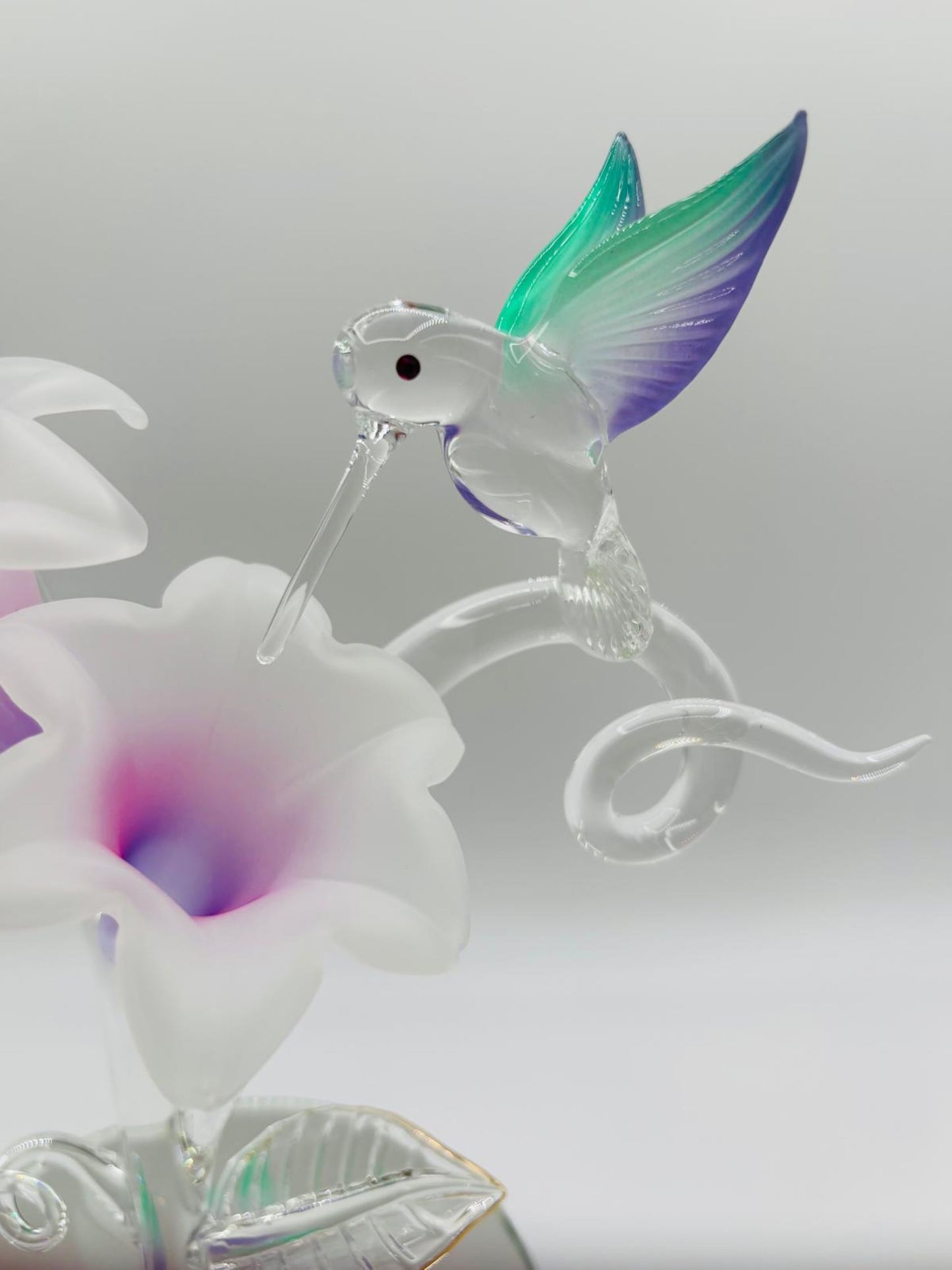 Hummingbirds with Lavender Lilies Figurine | Nature Display Décor