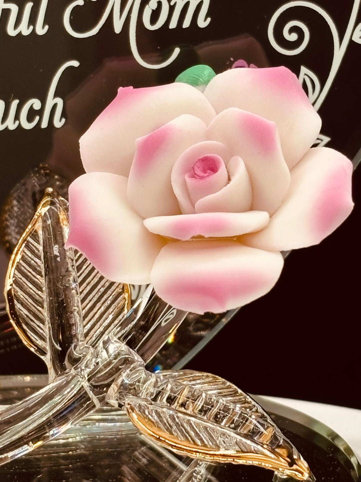 Pink Rose “Wonderful Mom” Figurine | Mom Appreciation Décor | Mother's Day Gift