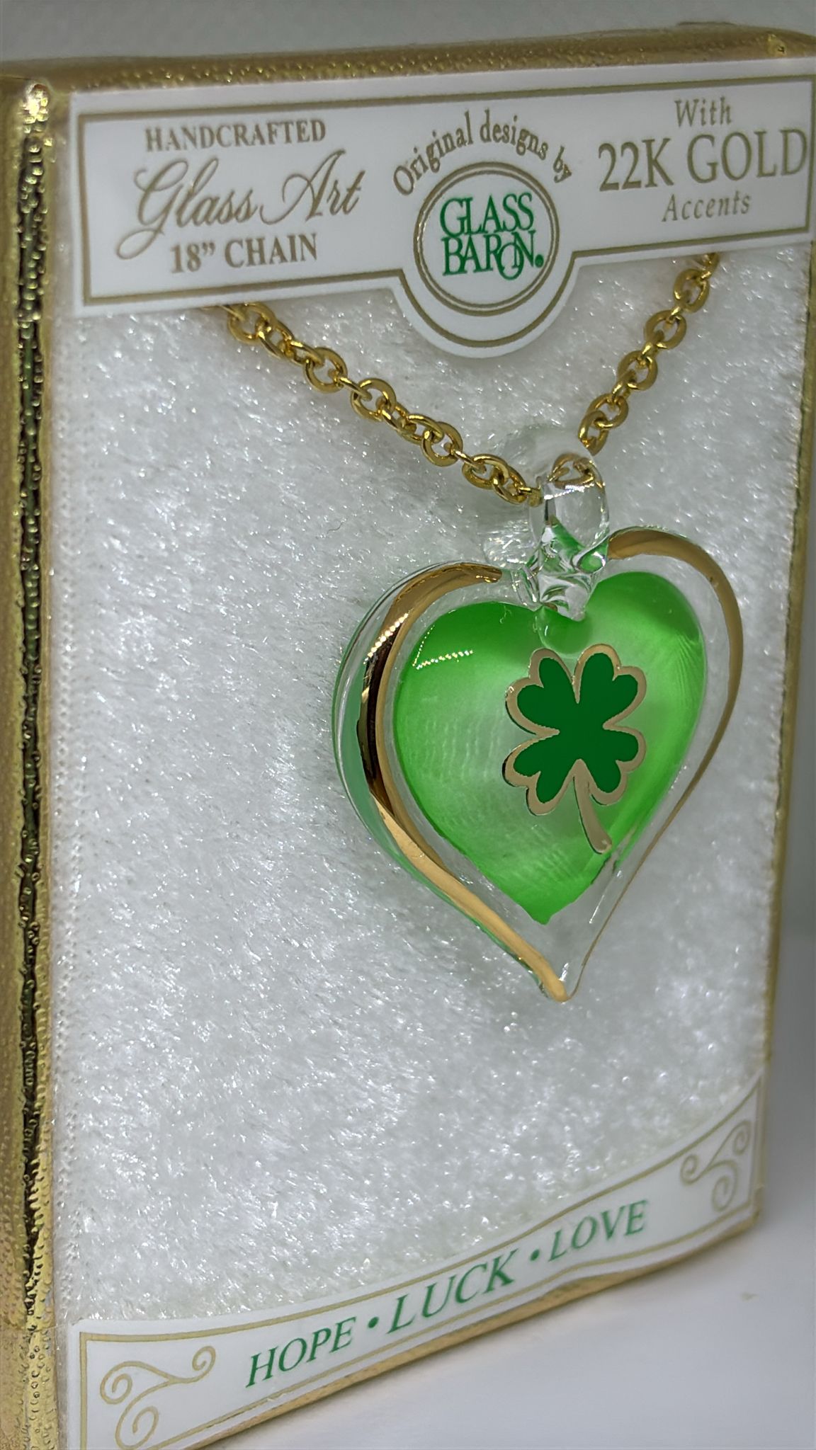 Lucky Heart Necklace with Four Leaf Clover | Gold Heart Pendant Necklace