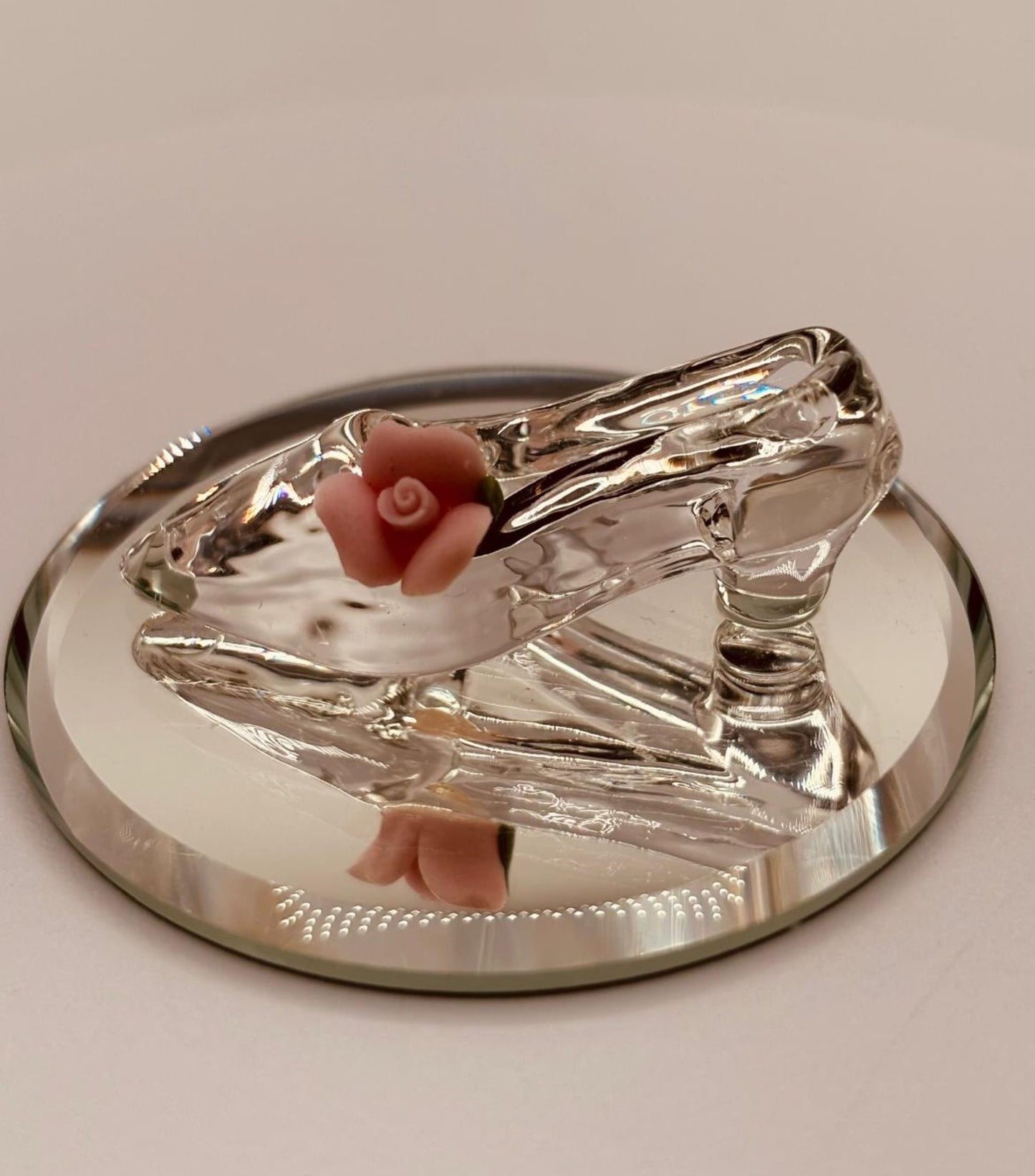 Cinderella Glass Slipper Collectible | Fairy Tale Display Figurine Décor