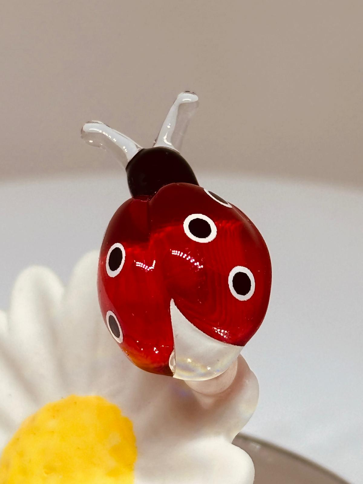Glass Ladybug Figurine on Daisy | Handcrafted Nature Garden Decor Gift