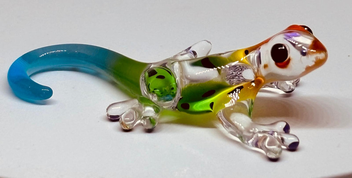 Colorful Gecko Figurine | Handcrafted Glass Gecko Decor Gift