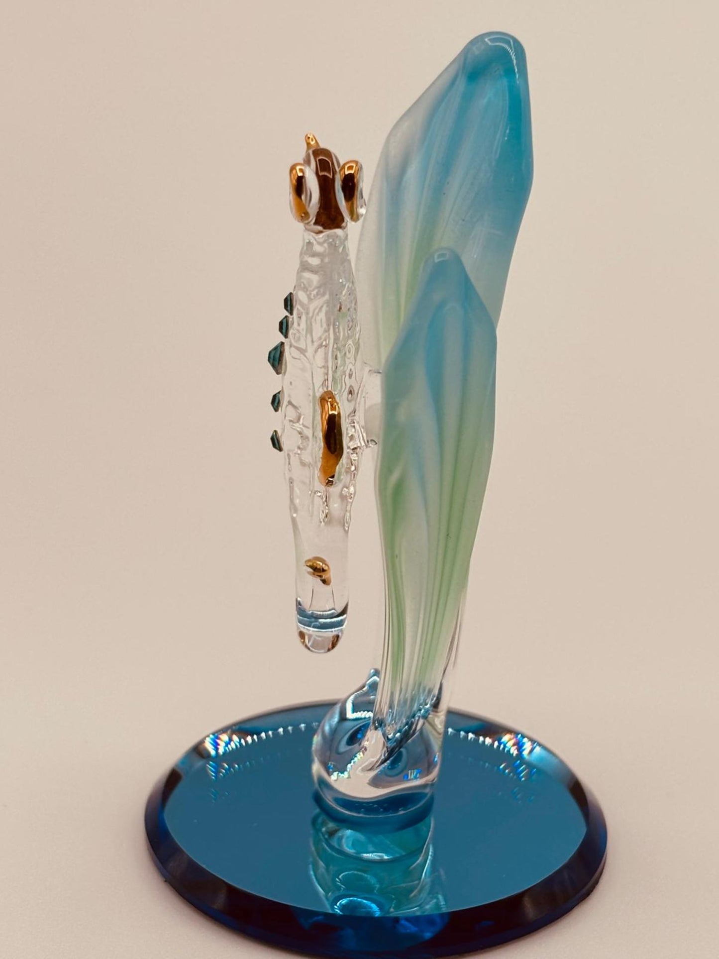 Sea Horse in Sea Grass Glass Figurine | Handcrafted Ocean Decor with Crystal and Gold Accents