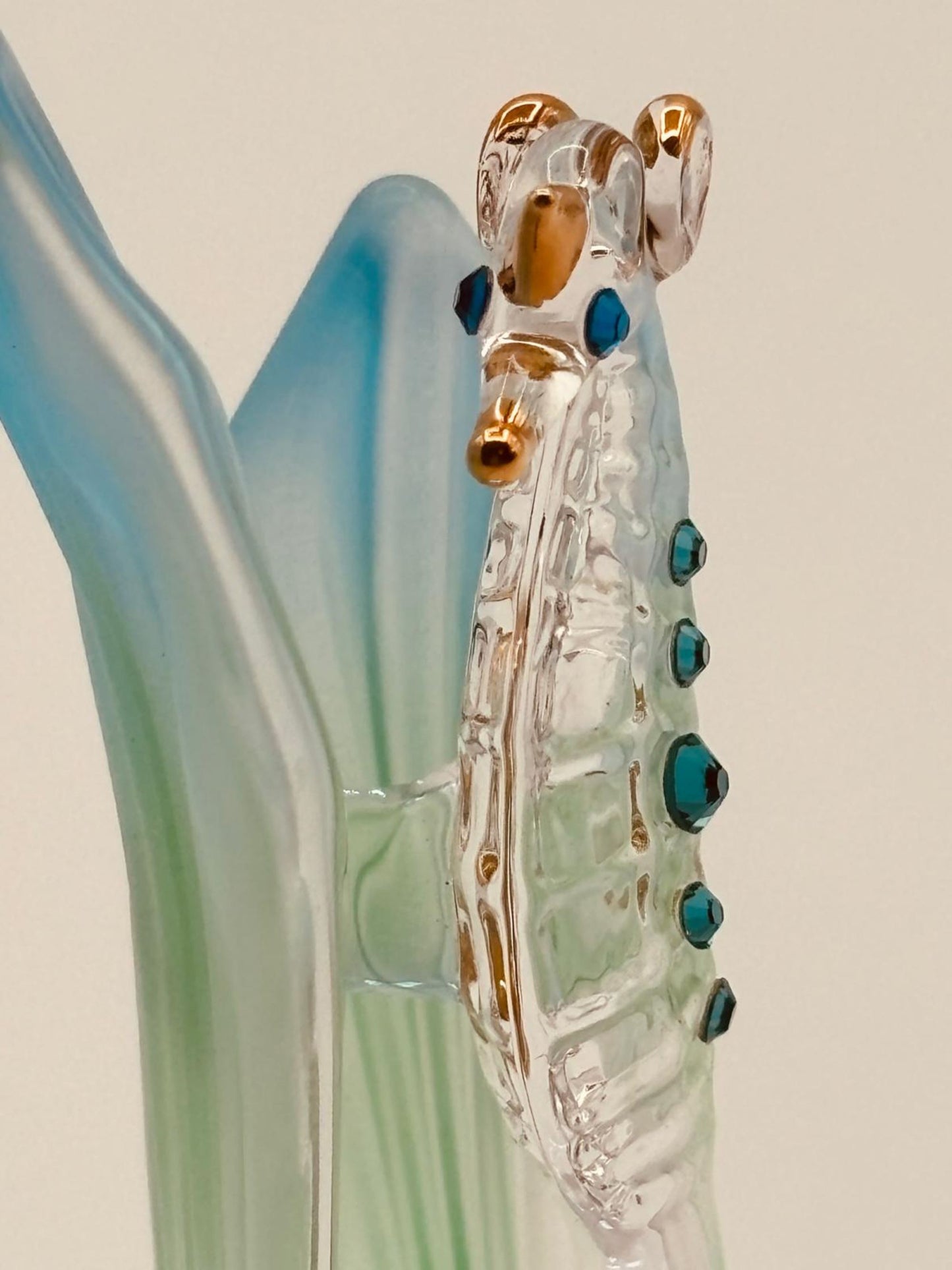 Sea Horse in Sea Grass Glass Figurine | Handcrafted Ocean Decor with Crystal and Gold Accents