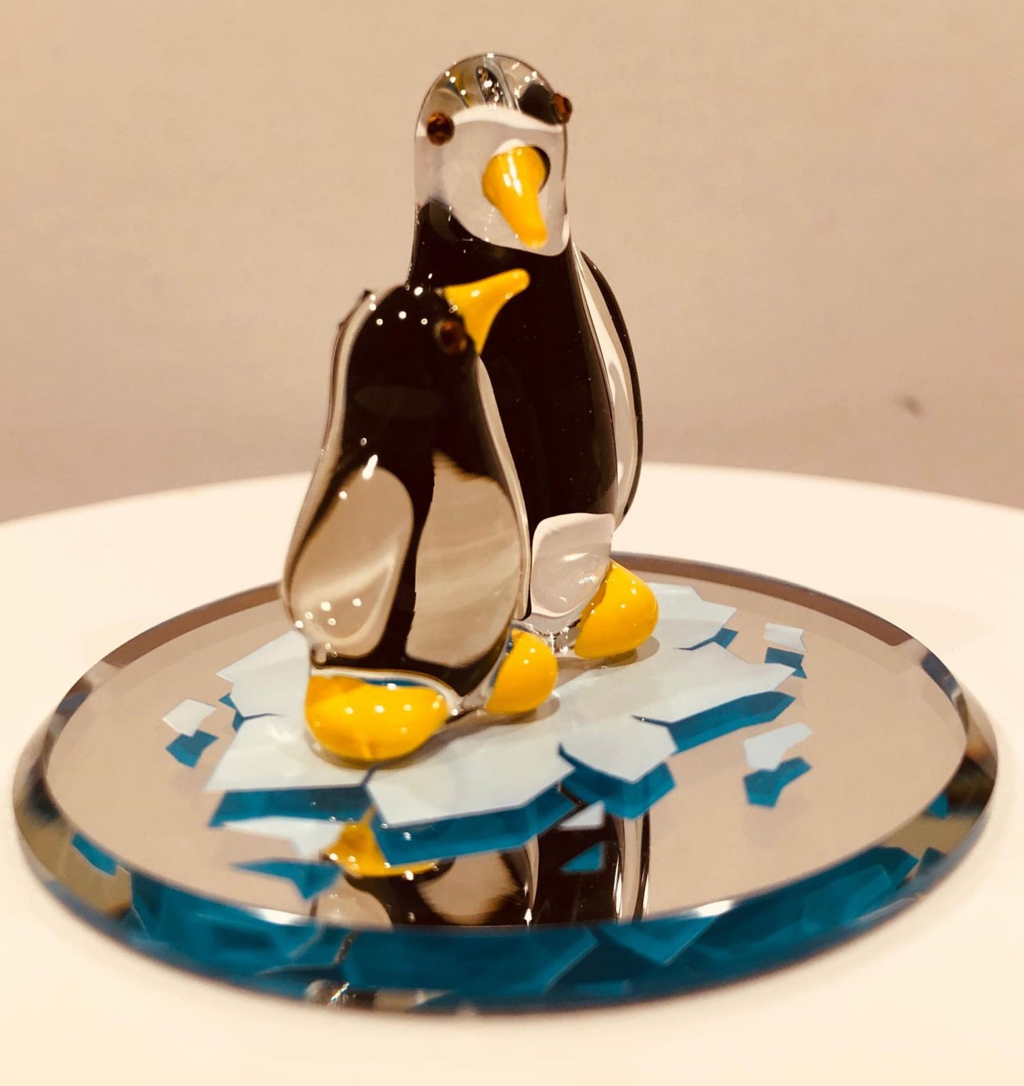 Penguin and Baby Glass Figurine Gift | Crystal Animal Collectible Winter Decor