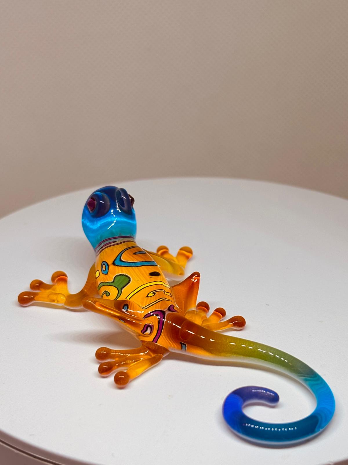 Kona Gecko Figurine Colorful Handcrafted Gecko Decor