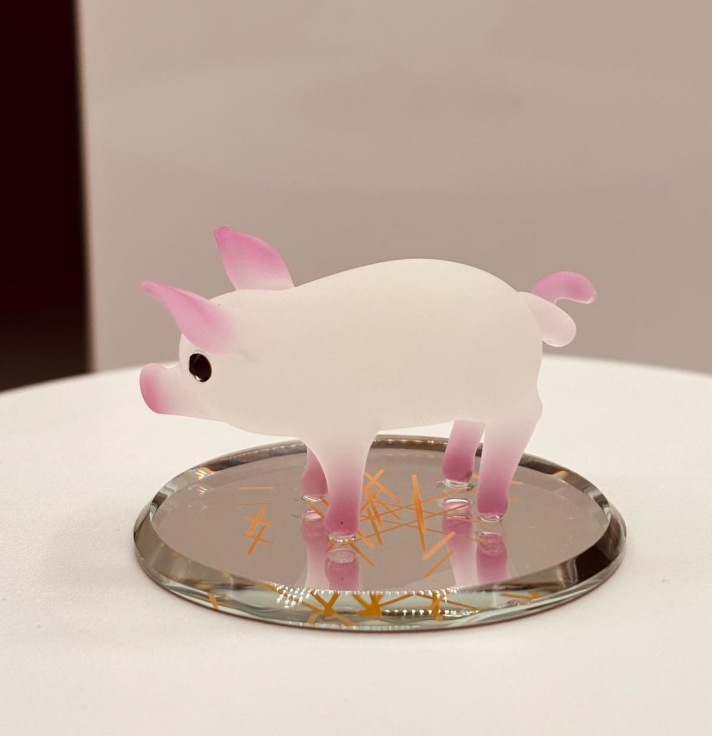 Pink Barnyard Pig Figurine | Glass Farm Animal Décor Gift