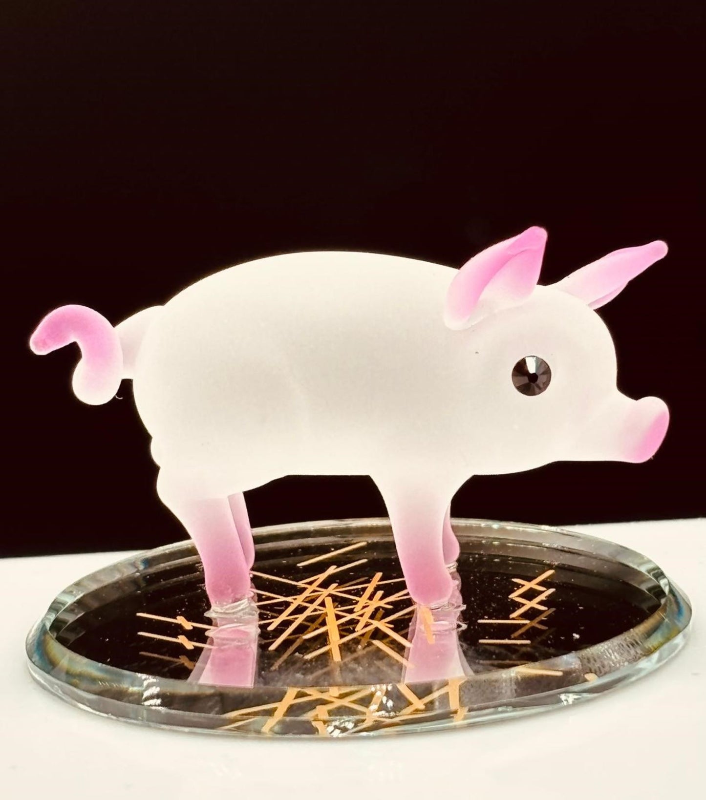 Pink Barnyard Pig Figurine | Glass Farm Animal Décor Gift