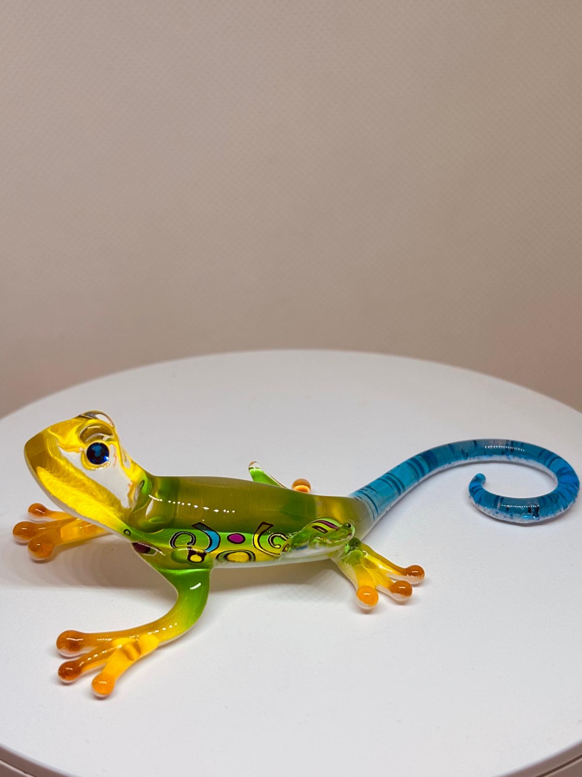Maui GeckoGlass Figurine Handcrafted Colorful Glass Lizard Decor