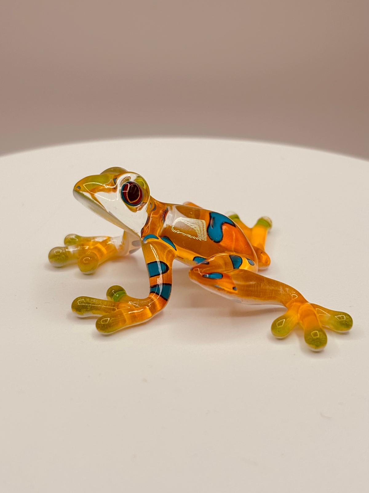 Rain Forest Frog Figurine | Glass Tropical Animal Décor Gift
