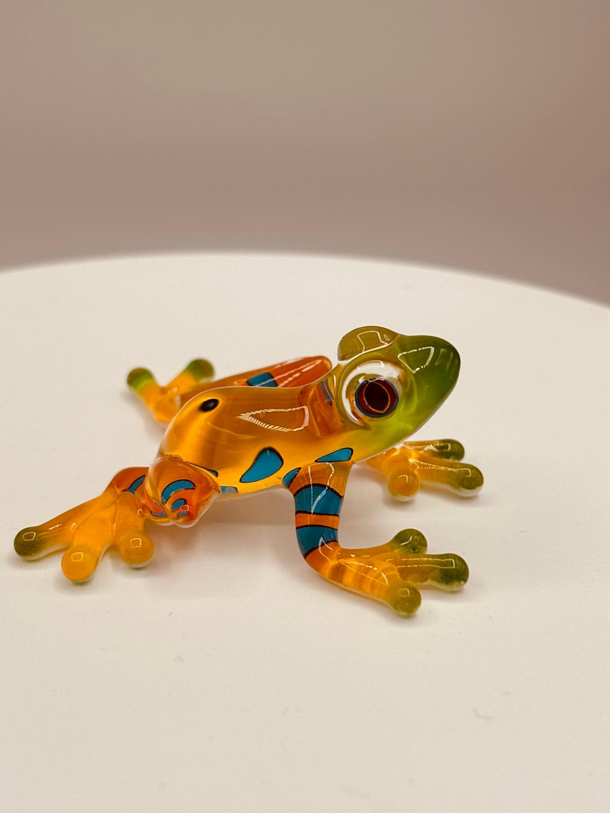 Rain Forest Frog Figurine | Glass Tropical Animal Décor Gift