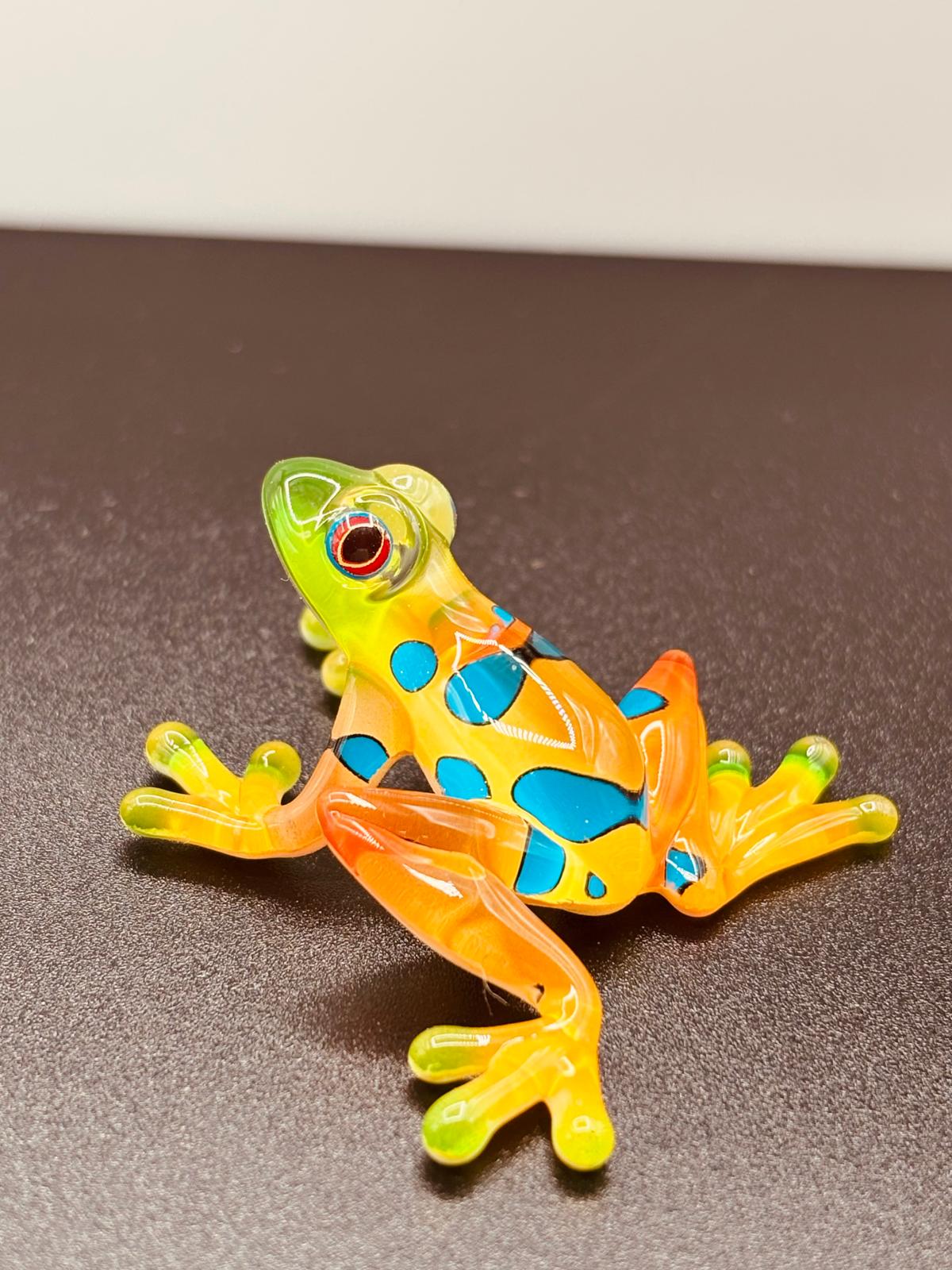 Rain Forest Frog Figurine | Glass Tropical Animal Décor Gift