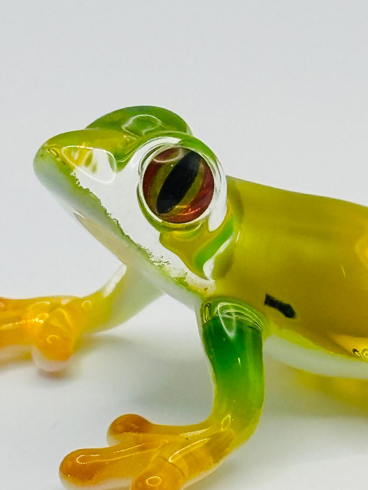 Green Glass Frog Figurine Colorful Curly Frog Collectible Animal Decor