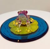 Lily Pad Frog Figurine Handcrafted Glass Collectible with Crystals