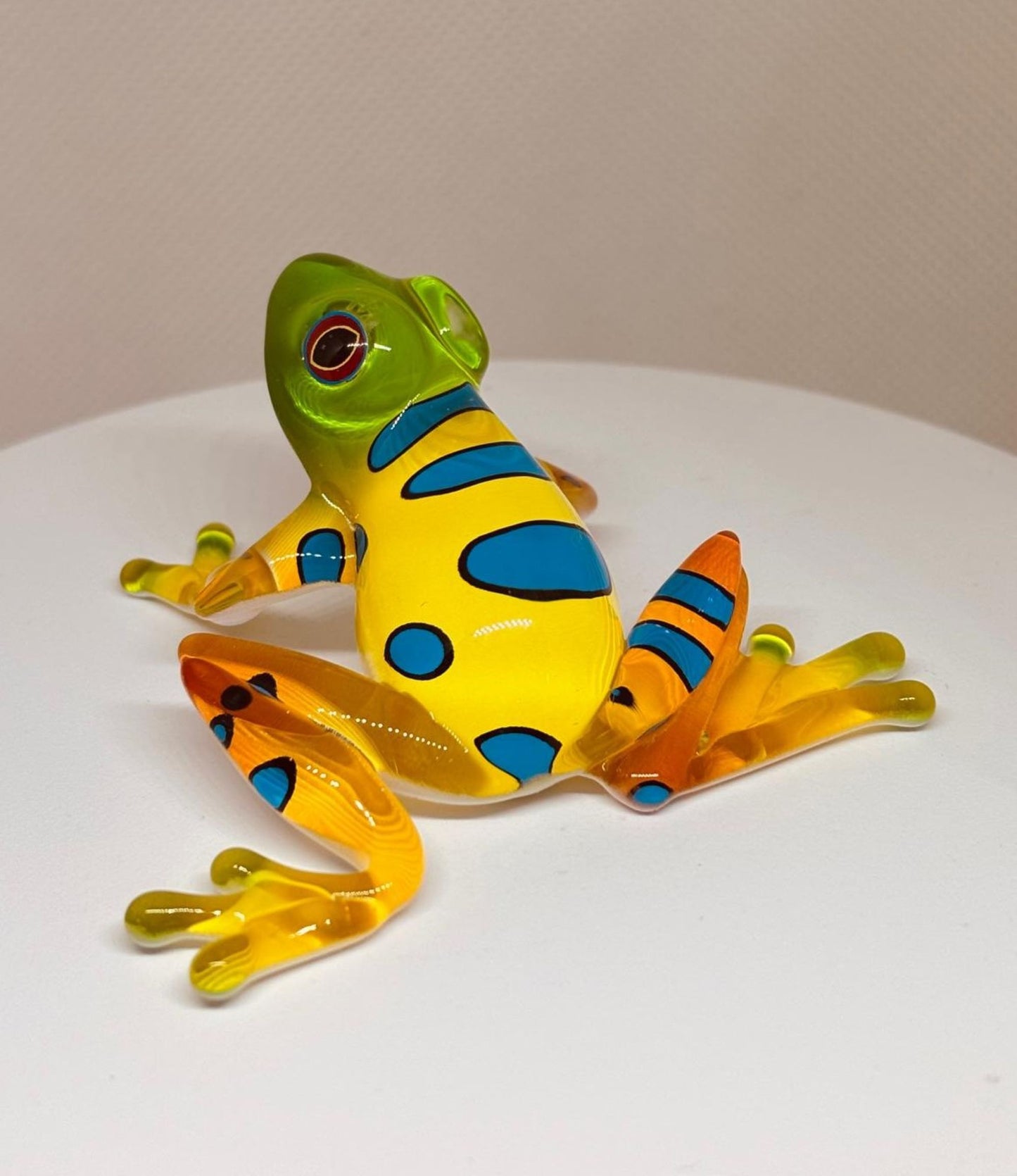Rain Forest Frog Figurine | Glass Tropical Animal Collectible Décor