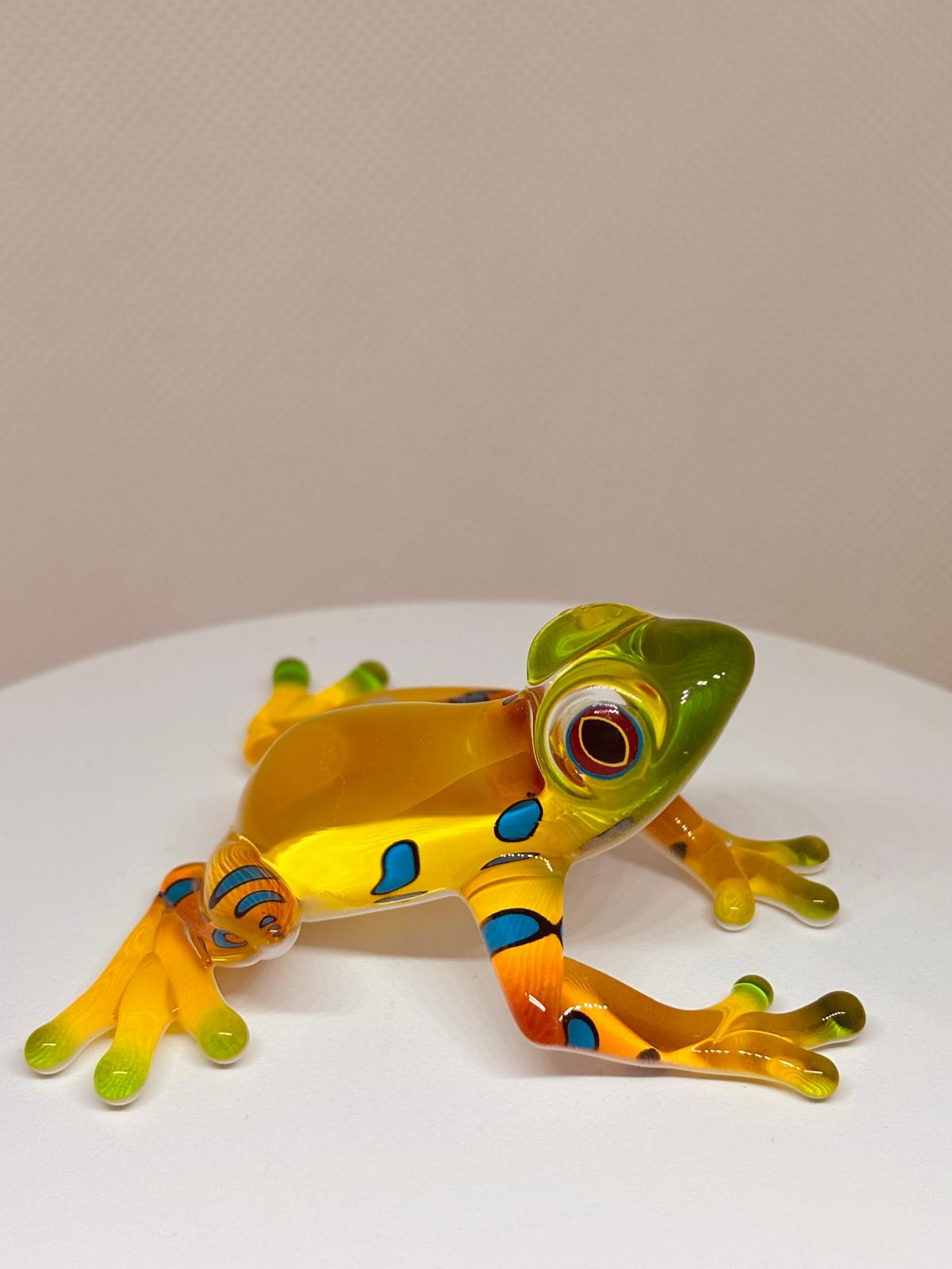 Rain Forest Frog Figurine | Glass Tropical Animal Collectible Décor