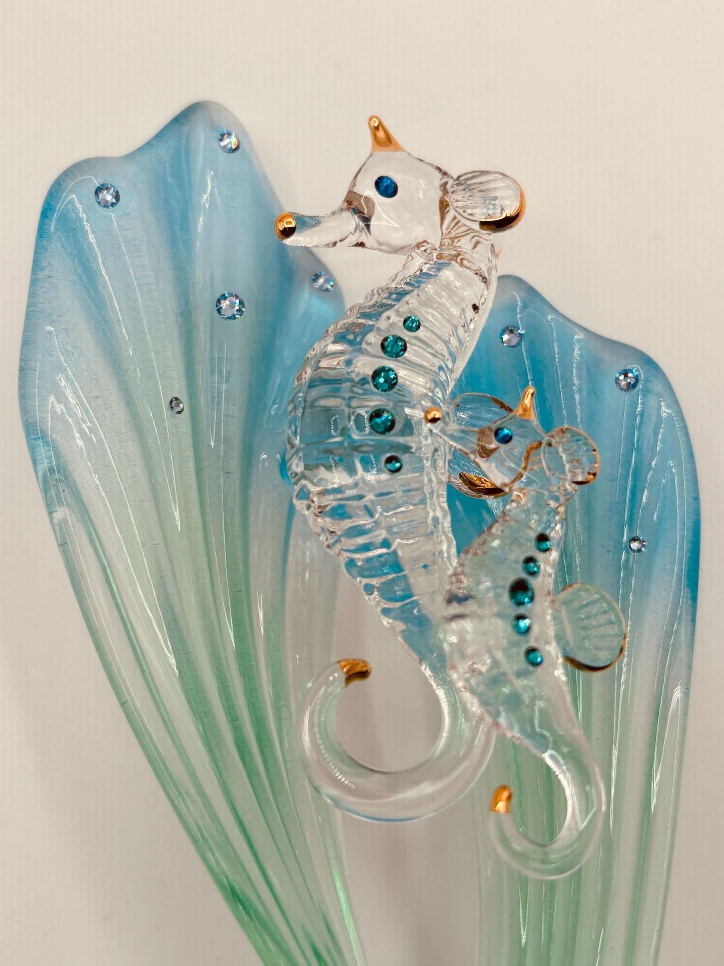 Sea Horses Glass Figurine | Handcrafted Coastal Ocean Decor with Blue Sea Grass