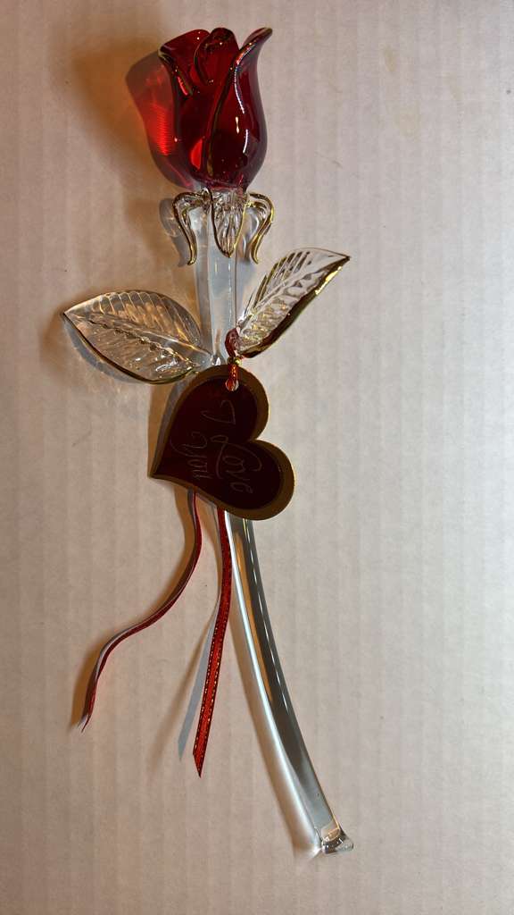 Red Rose Glass Figurine | Handcrafted Romantic Anniversary Collectible Display Gift