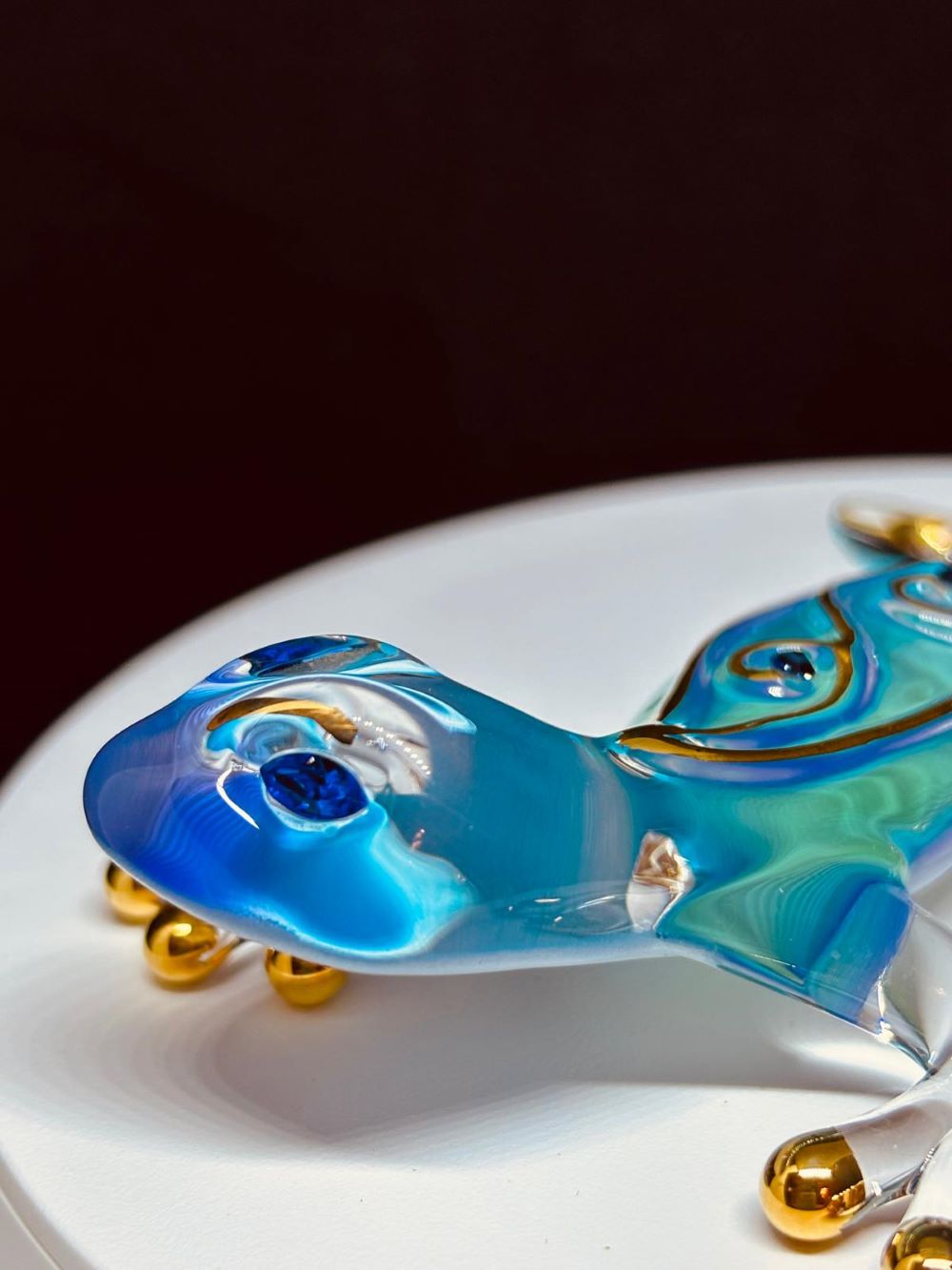 Desert Jewel Gecko Figurine Handcrafted Glass Art with Crystals & 22Kt Gold