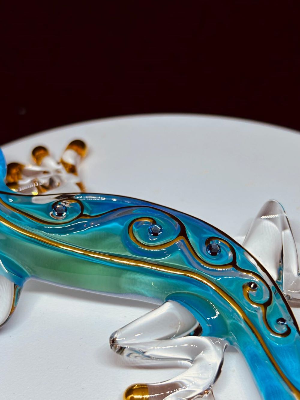 Desert Jewel Gecko Figurine Handcrafted Glass Art with Crystals & 22Kt Gold