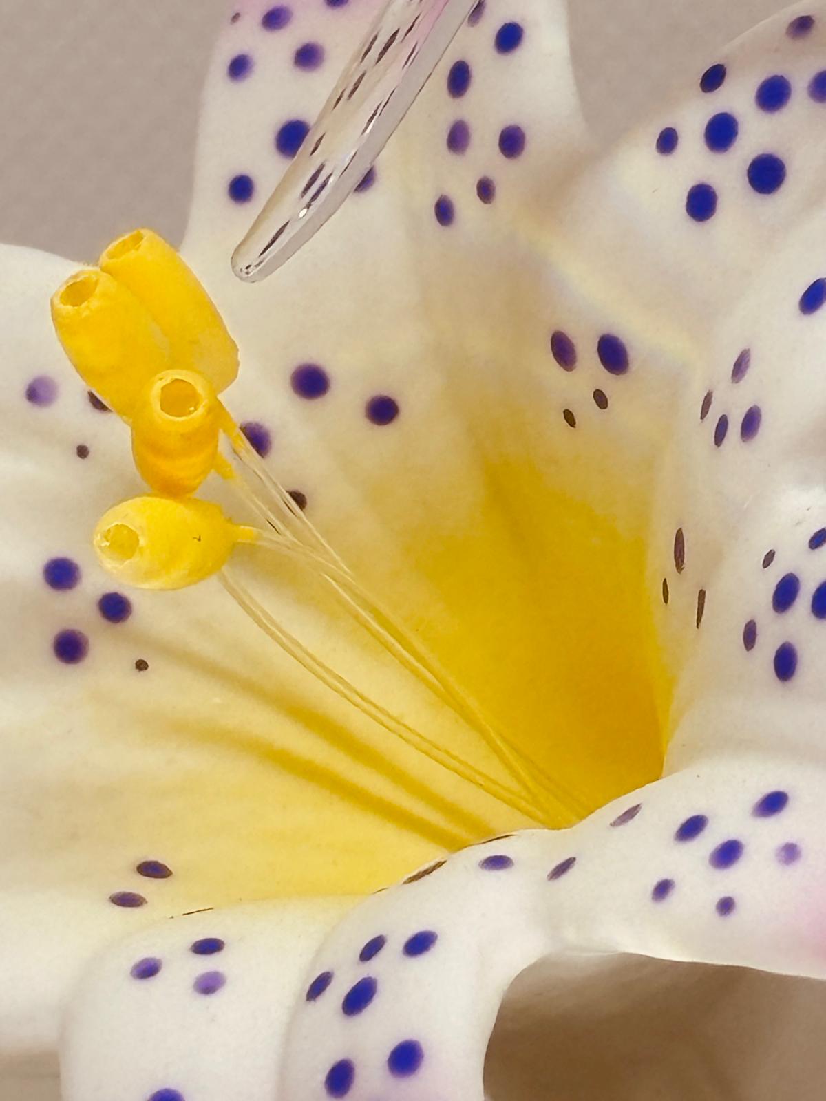 Lavender Lily with Hummingbird Figurine Handcrafted Glass Bird Decor