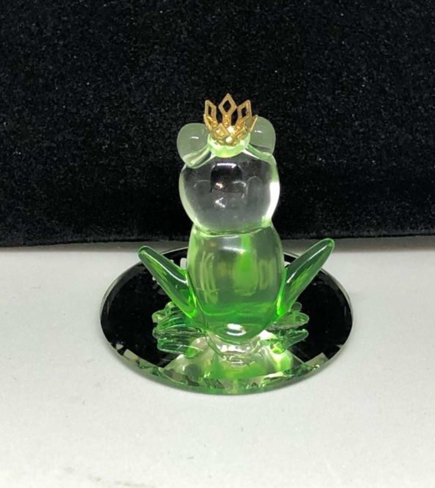 Glass Frog Figurine with Crown Kiss Me Frog Prince Gift Decor